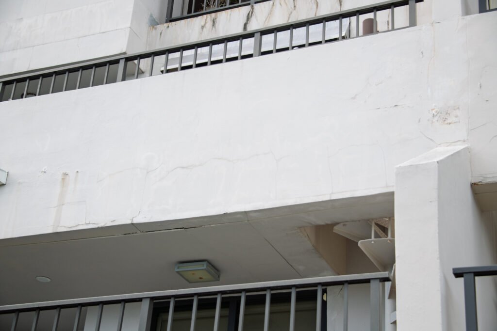 Cracks, Rust in stucco replaced in 2018