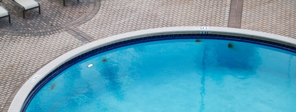 Pool rust returns